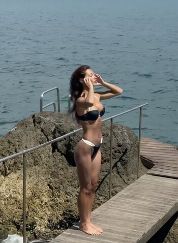 Gabbie sul image