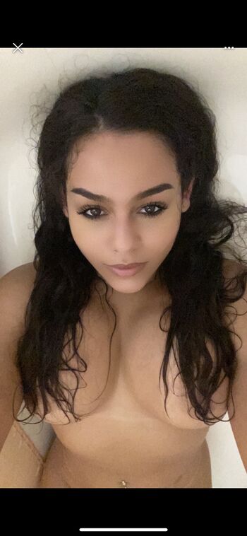 Gabby b image