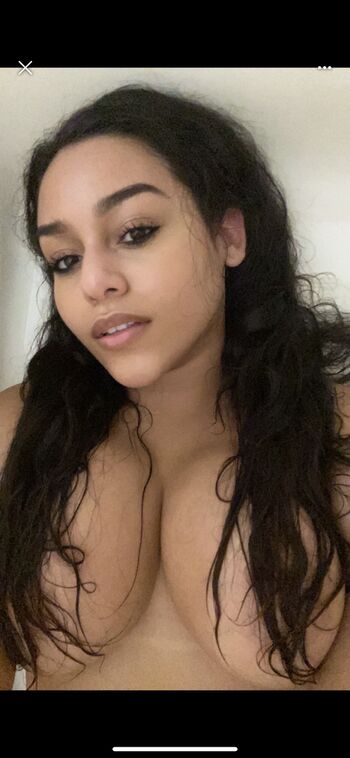 Gabby b image