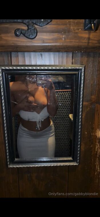 Gabbyblondie image