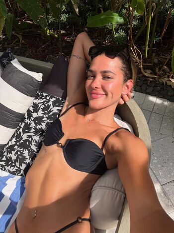 Gabi abreu 1 image