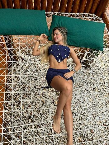 Gabi martins 1 image