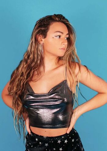 Gabriela gonzalez image