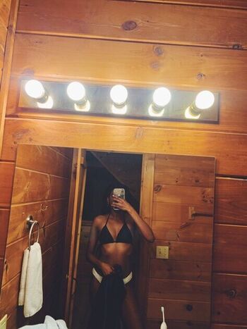 Gabriella bell image