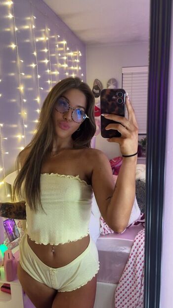 Gabriella craig image