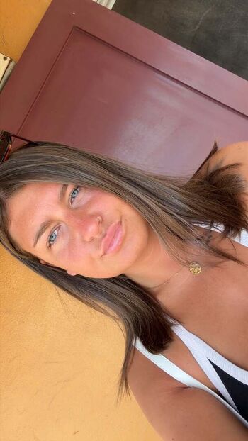 Gabrielle davidson image