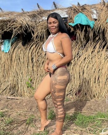 Gatas de manaus image