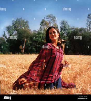 Gayatri joshi image