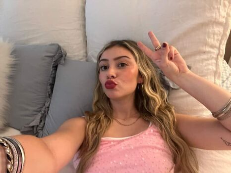 Genevieve hannelius image