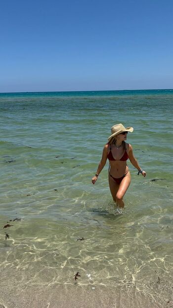 Genevieve hannelius image