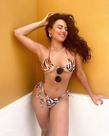 Geraldine moreno image