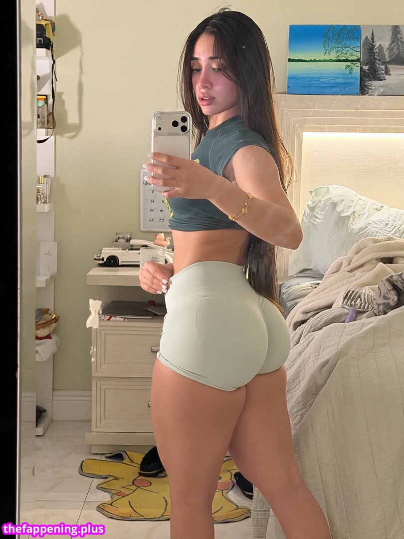 ggpleasee / gigiimami / gigimamiii / goblinplease Çıplak OnlyFans Fotoğrafı #33