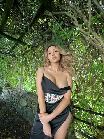 Gia armani image