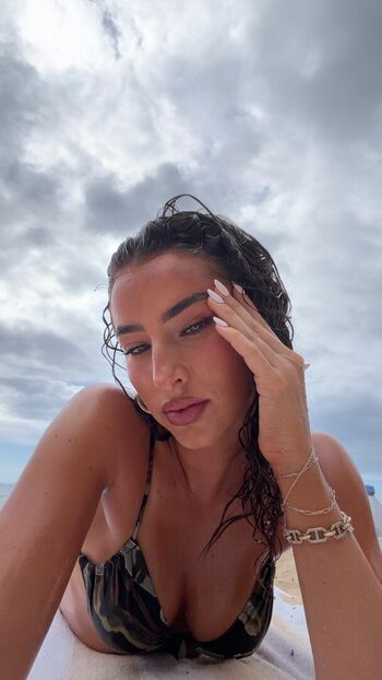 Gia duddy 1 page 3 image