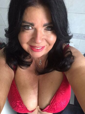 Gilf mandy hayes image