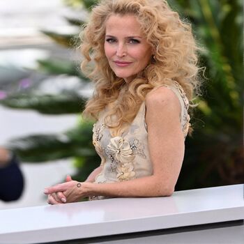 Gillian anderson image