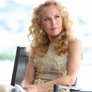 Gillian anderson image