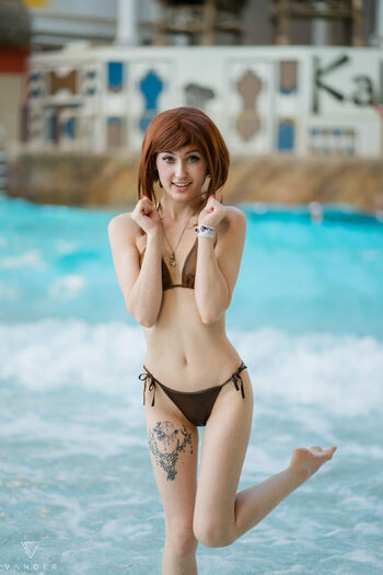 Gillian foxglove image