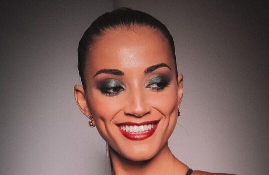 Gina casinelli image