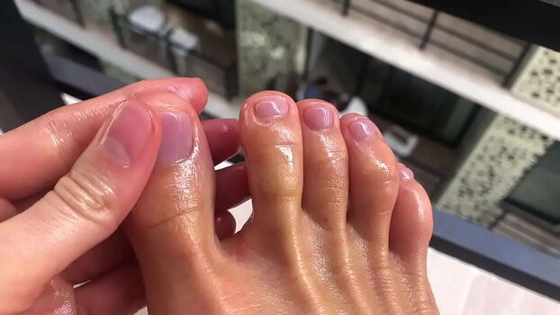 Gina gerson feet image