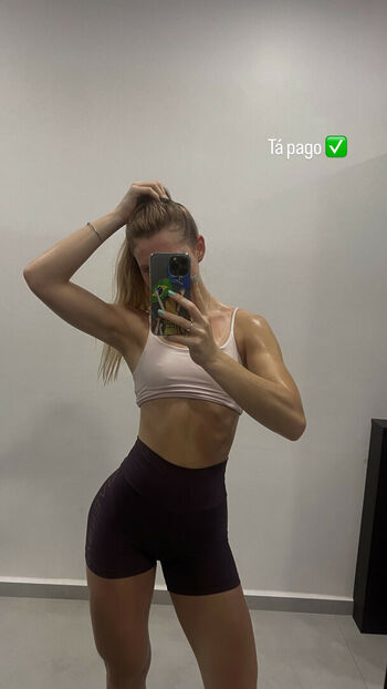 Giovanna amaral image