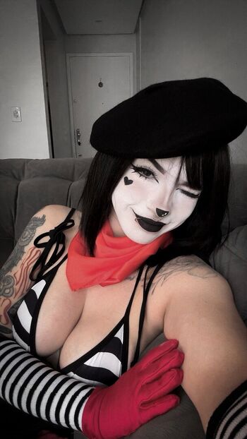 Giovanna campomar image