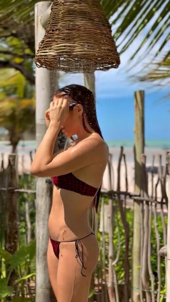 Giovanna ewbank image