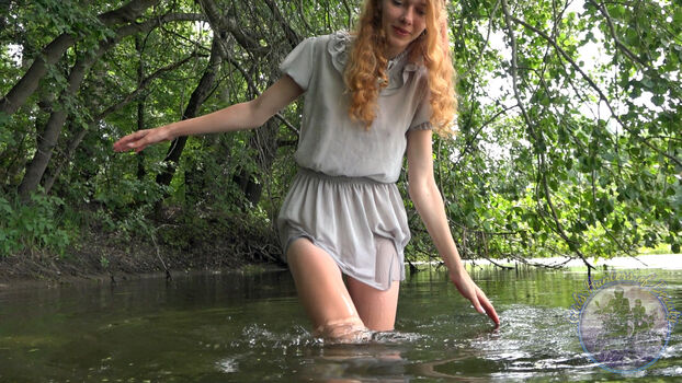Girls huntersbeauty page 2 image