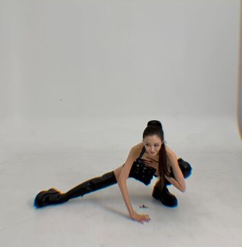 Giselle aespa page 4 image