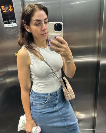Giselle zarur image