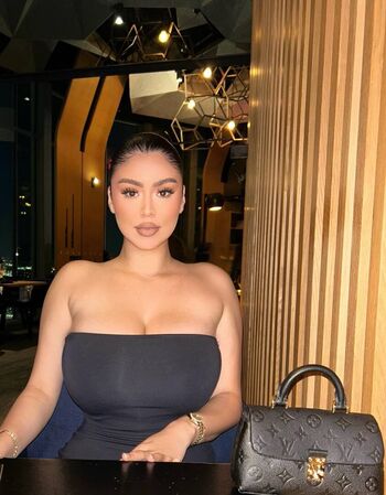 Gisselle martinez image