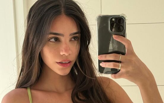 Giulia rosa 1 image