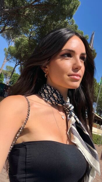 Giusy meloni image