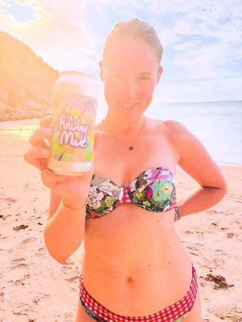 Globalcraftbeergirl image