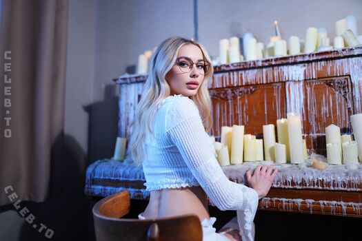 Gloria matvien page 4 image