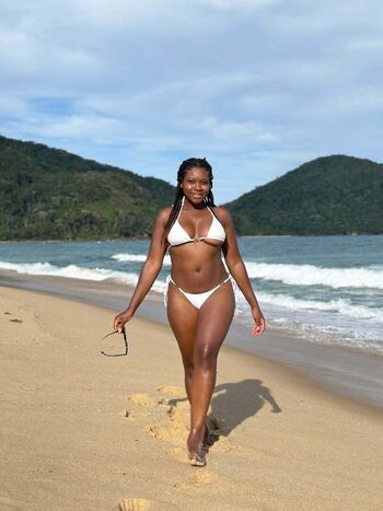 Goddessbonbonx image