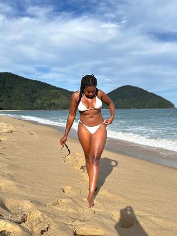Goddessbonbonx image