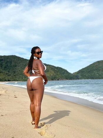Goddessbonbonx image