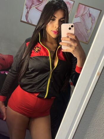 Gomezz0 image