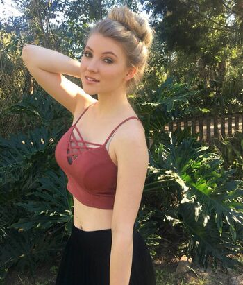 Grace carlson image