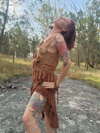 Grace woods image