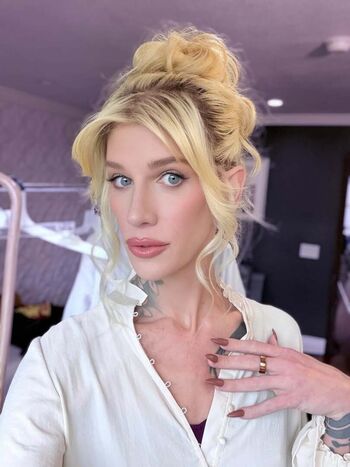 Gray perrier vip image