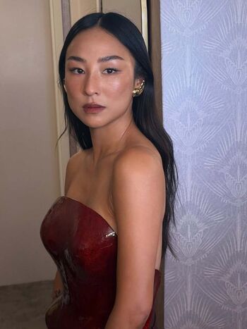 Greta lee image
