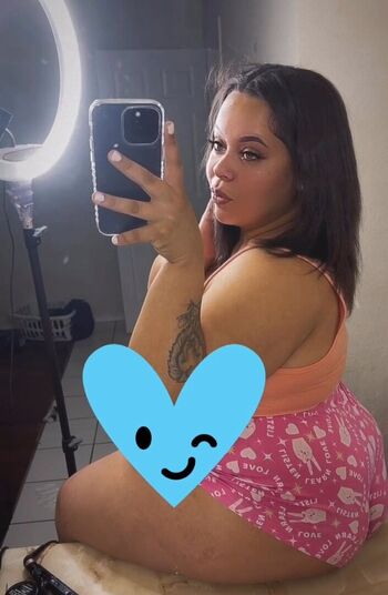 Greyeyelea image
