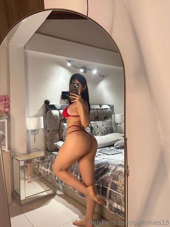 Gummies15 or saralia image