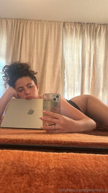 Gwenny2 0 page 3 image