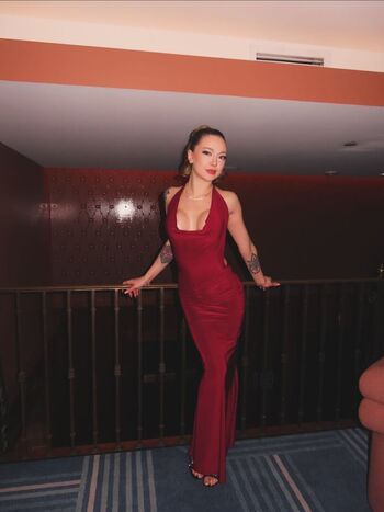 Gwenthedancer page 2 image