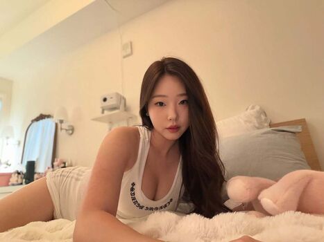 H yojeong image