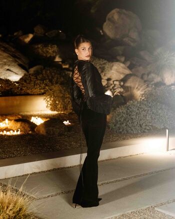 Hailey Baldwin Bieber