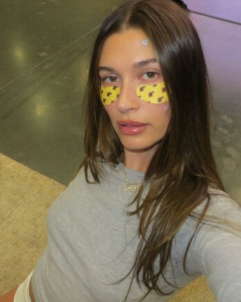 Hailey baldwin bieber image